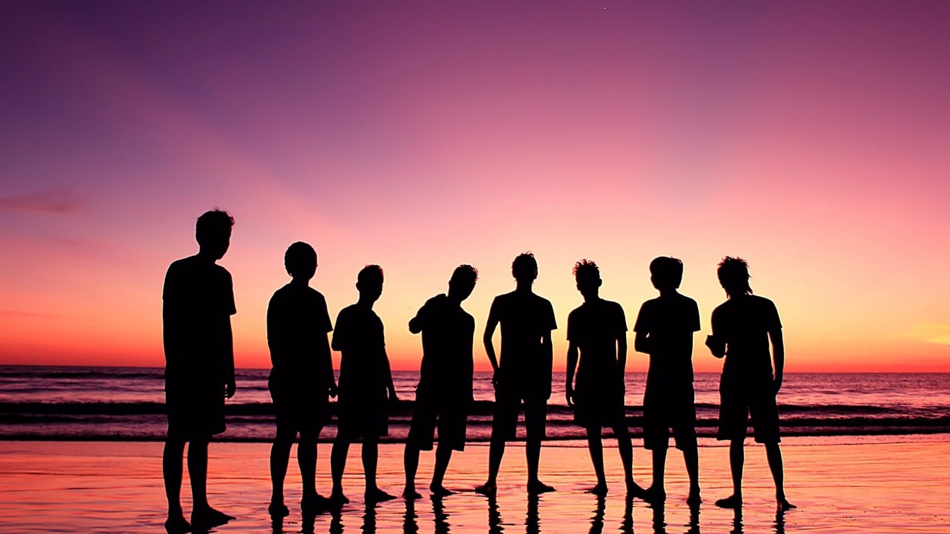 细数我们的那些<em>青春痕迹</em>,南唐脂雨,最新原创独